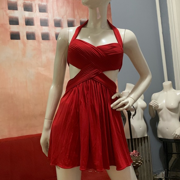 BCBG red sweetheart halter with open back - Picture 1 of 8